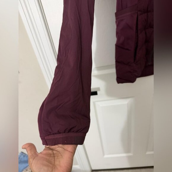 Lululemon DOWN FOR IT ALL JACKET 700 Down & PrimaLoft Hoodie Size 6 Outdoor - Picture 8 of 12